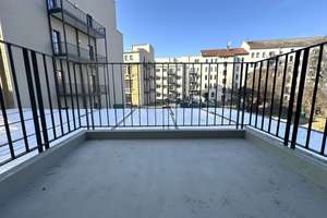 Property thumbnail 9