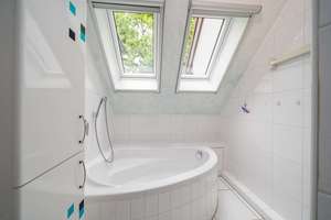 Lichtdurchflutete 4 Zimmer Maisonette mit Wintergarten und Tiefgaragenstellplatz in Eibach – Die vollständige Adresse der Immobilie erhältst du vom Anbieter., 90451 Eibach, Nürnberg – Vorschaubild 13
