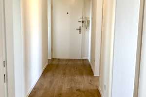 Moderne 3-Zimmer-Wohnung mit Aufzug, EBK & Waschmaschine – Uni-/Innenstadtnah – Viehofer Platz 10, 45127 Stadtkern, Essen – Vorschaubild 17