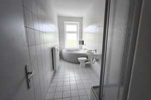 Zwei Zimmer- Badewanne+Dusche+mitten in Leipzig! – Engelmannstraße 15, 4318 Sellerhausen-Stünz, Leipzig – Vorschaubild 3