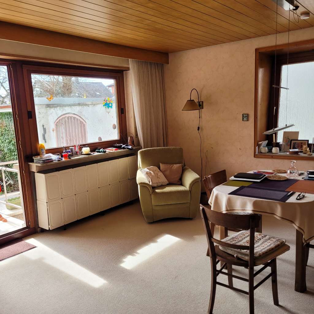 Immobilie in Neulußheim - Großzügiges EFH mit Südgarten in Bestlage von Neulußheim – ideale Basis für Ihr Traumhaus - Bild 3