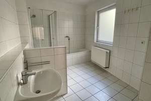 Wohnung im Erdgeschoss mit Tageslichtbad & Wohnküche in Rheinnähe – Hohlstraße xx, 55130 Weisenau, Mainz – Vorschaubild 22