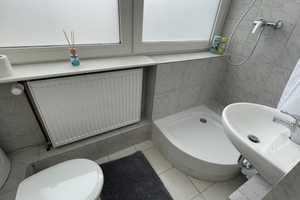Helle 2 Zimmer Altbauwohnung WG geeignet – Sörensenstraße  26, 24143 Kiel – Vorschaubild 6