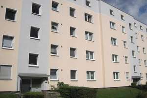 Verkehrsgünstig und doch ruhig gelegene modernisierte Wohnung