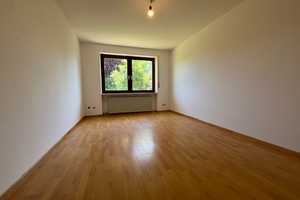 ERFÜLLEN SIE IHRE WOHNTRÄUME IN VILSHEIM - IHR EIN- ODER ZWEIFAMILIENHAUS WARTET AUF DIE RENOVIERUNG – Birkenweg 1, 84186 Landshut (Kreis) – Vorschaubild 20