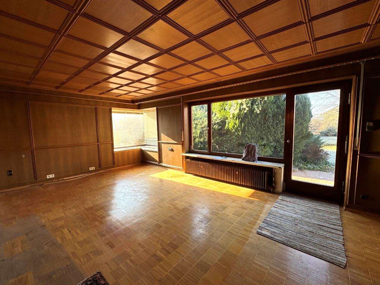 Immobilie in Friedberg - Renovierungsbedürftiges Ein- bis Zweifamilienhaus hervorragende Lage in Friedberg-West - Bild 12