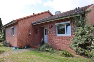 Familienfreundliches Einfamilienhaus mit Garage von privat.  – Die vollständige Adresse der Immobilie erhältst du vom Anbieter., 21339 Ochtmissen, Lüneburg – Vorschaubild 1