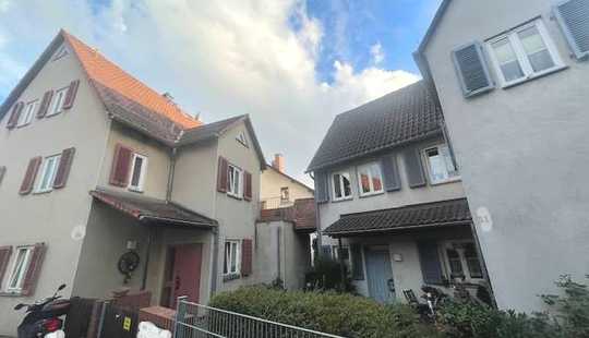 Bild von "Seltene Gelegenheit" - 2 Häuser mit 4 Wohnungen - Oberurseler Altstadt!