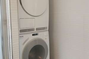 Exklusive, ruhige Wohnung in guter Lage – Die vollständige Adresse der Immobilie erhältst du vom Anbieter., 70435 Zuffenhausen-Mönchsberg, Stuttgart – Vorschaubild 14