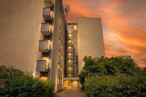 VERMIETETES APARTMENT MIT LOGGIA IN KREFELD-INRATH ZU KAUFEN! – Die vollständige Adresse der Immobilie erhältst du vom Anbieter., 47803 Inrath/Kliedbruch, Krefeld – Vorschaubild 1