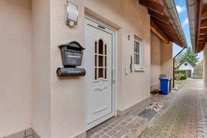 Ruhige Lage! Gepflegtes Einfamilienhaus mit tollem Garten und großer Südwest-Terrasse – Die vollständige Adresse der Immobilie erhältst du vom Anbieter., 95365 Rugendorf – Vorschaubild 6