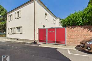 Großzügiges Zweifamilienhaus mit Garten und 3 Garagen in Ludwigshafen-Friesenheim – 67063 Friesenheim, Ludwigshafen am Rhein – Vorschaubild 2