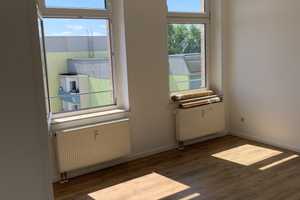Sonnige 3-Zimmer-Wohnung mit EBK, Glasfaser & Stellplatz auf dem Sonnenberg – Sonnenstraße 57, 9130 Chemnitz – Vorschaubild 6