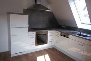 Attraktive 4-Zimmer Dachgeschosswohnung mit Balkon in Osnabrück Innenstadt – Die vollständige Adresse der Immobilie erhältst du vom Anbieter., 49074 Innenstadt, Osnabrück – Vorschaubild 9