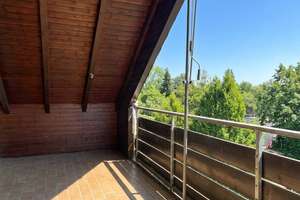 Dachgeschosswohnung mit Balkon in Erbenheim zu vermieten  | WAGNER IMMOBILIEN – Die vollständige Adresse der Immobilie erhältst du vom Anbieter., 65205 Erbenheim, Wiesbaden – Vorschaubild 2