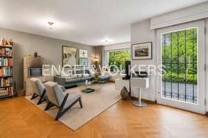 Zeitloser Charme trifft modernen Wohnkomfort - liebevoll saniertes Haus in Top Dahlem-Lage – Die vollständige Adresse der Immobilie erhältst du vom Anbieter., 14195 Dahlem, Berlin – Vorschaubild 4