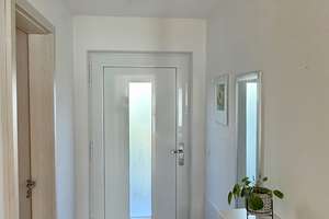 Modernes Zuhause mit Stil – Hochwertige Doppelhaushälfte in ruhiger Lage von Schongau – Die vollständige Adresse der Immobilie erhältst du vom Anbieter., 86956 Schongau – Vorschaubild 9