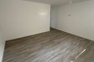 Großzügige 2-Zimmer-Wohnung am Wald | 94 m² | Strom & Heizung inklusive – Dompfaffenweg 33a, 50829 Vogelsang, Köln – Vorschaubild 5