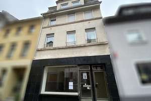 Zwei- bis Dreifamilienhaus mit Ladenlokal in zentrumsnaher Lage Boppards