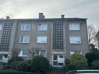 Helle Dachgeschosswohnung mit 2 Bädern
