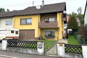 Zweifamilienhaus mit viel Potenzial und Charme – Die vollständige Adresse der Immobilie erhältst du vom Anbieter., 89555 Steinheim am Albuch – Vorschaubild 1
