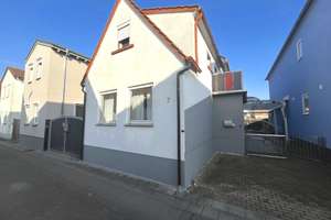 Charmantes Einfamilienhaus in ruhiger Seitenstraße in Rülzheim – Die vollständige Adresse der Immobilie erhältst du vom Anbieter., 76761 Rülzheim – Vorschaubild 1
