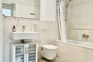 Sonnige 2-Zimmer-Wohnung (teilmöbliert) nahe Cosimabad / U4 Arabellapark – Englschalkinger Straße 150A, 81927 Englschalking, München – Vorschaubild 4