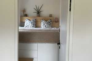 Neuwertiges 3-Zimmer-Tiny-House mit Lehmputz, Schwedenofen, geh. Innenausstattung und EBK – Günzburg (Kreis) – Vorschaubild 12
