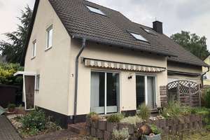 !!Holzwickede-Hengsen!! Schöne DHH mit 130m² Wohnfläche – Am Stuckenholz 1, 59439 Holzwickede – Vorschaubild 1