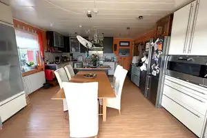 Exklusives 2-Familienhaus mit vielen Extras in naturnaher Wohnlage mit Panoramablick – Rems-Murr-Kreis – Vorschaubild 4