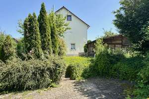 Reiheneckhaus - Achalm - 523m² Grundstück - Grüner Garten - Garage – Die vollständige Adresse der Immobilie erhältst du vom Anbieter., 72766 Reutlingen-Mitte, Reutlingen – Vorschaubild 12