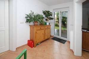 Halle-Giebichenstein: Reihenmittelhaus mit 4 Terrassen, Garten, Garage und Einbauküche – Steiler Berg 11a, 6114 Giebichenstein, Halle (Saale) – Vorschaubild 10