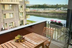 !!! Mainz Zollhafen - Leben direkt am Wasser - helle 3-ZW mit Balkon !!! – Fischerhof 7, 55120 Neustadt, Mainz – Vorschaubild 1