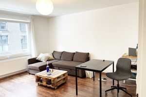 Modernes Apartment mit Balkon im Herzen von Köln | möbliert | 200m vom Rhein | 600m vom Hbf – Domstr. 72, 50668 Köln – Vorschaubild 4