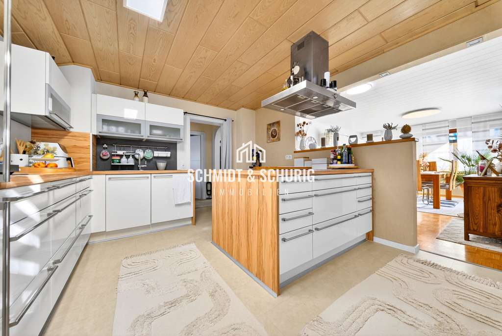 Immobilie in Königsbach-Stein - Zweifamilienhaus mit Garten und Vermietungspotenzial in ruhiger Lage - Bild 4