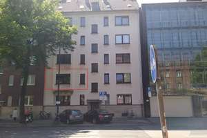 2-Zimmer Wohnung im 1. OG mit Balkon in Düsseldorf-Golzheim