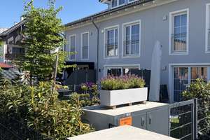 Hochwertiges Neubau-Reihenhaus in Parsdorf  (Selbstbezug möglich) – Die vollständige Adresse der Immobilie erhältst du vom Anbieter., 85599 Vaterstetten – Vorschaubild 2