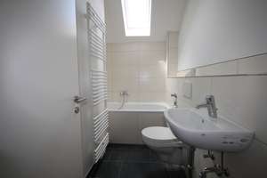 Nippes 2 Zimmer Dachgeschoss, Balkon - Keine WG - – Siebachstraße 41, 50733 Nippes (Ortsteil), Köln – Vorschaubild 7