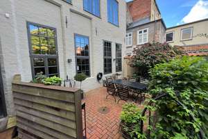 Luxuriöse 2-Zimmer-Terrassenwohnung auf der Lübecker Altstadtinsel !  
Kernsaniert ! Denkmalschutz  – Die vollständige Adresse der Immobilie erhältst du vom Anbieter., 23552 Innenstadt, Lübeck – Vorschaubild 7