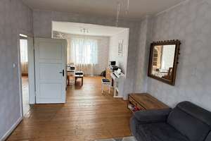 Viel Platz für den Alltag in dieser großzügigen Doppelhaushälfte in Bielefeld – Die vollständige Adresse der Immobilie erhältst du vom Anbieter., 33609 Schildesche, Bielefeld – Vorschaubild 4