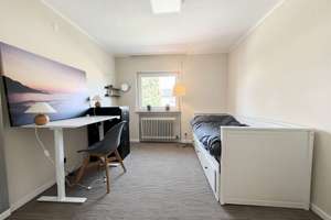 Sechs Zimmer, viel Freiraum und ein Garten rundherum – endlich Platz für Familienleben. – Die vollständige Adresse der Immobilie erhältst du vom Anbieter., 64291 Arheilgen, Darmstadt – Vorschaubild 8