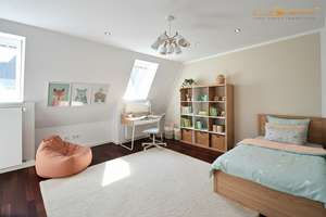 Zentral und ruhig: Lichtdurchflutete 4,5-Zimmer-Maisonette im Innenhof mit exklusiver Ausstattung – Die vollständige Adresse der Immobilie erhältst du vom Anbieter., 80335 St. Paul, München – Vorschaubild 19