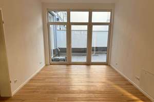 Großzügige 3/4-Zimmer-Wohnung mit Terrasse, Neubau, ruhige Lage - Kölner Innenstadt