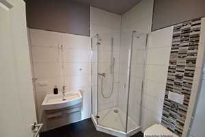 Hochwertige Maisonettewohnung mit Loggia und Terrasse in besonderer Lage ! – Oberhausen – Vorschaubild 5