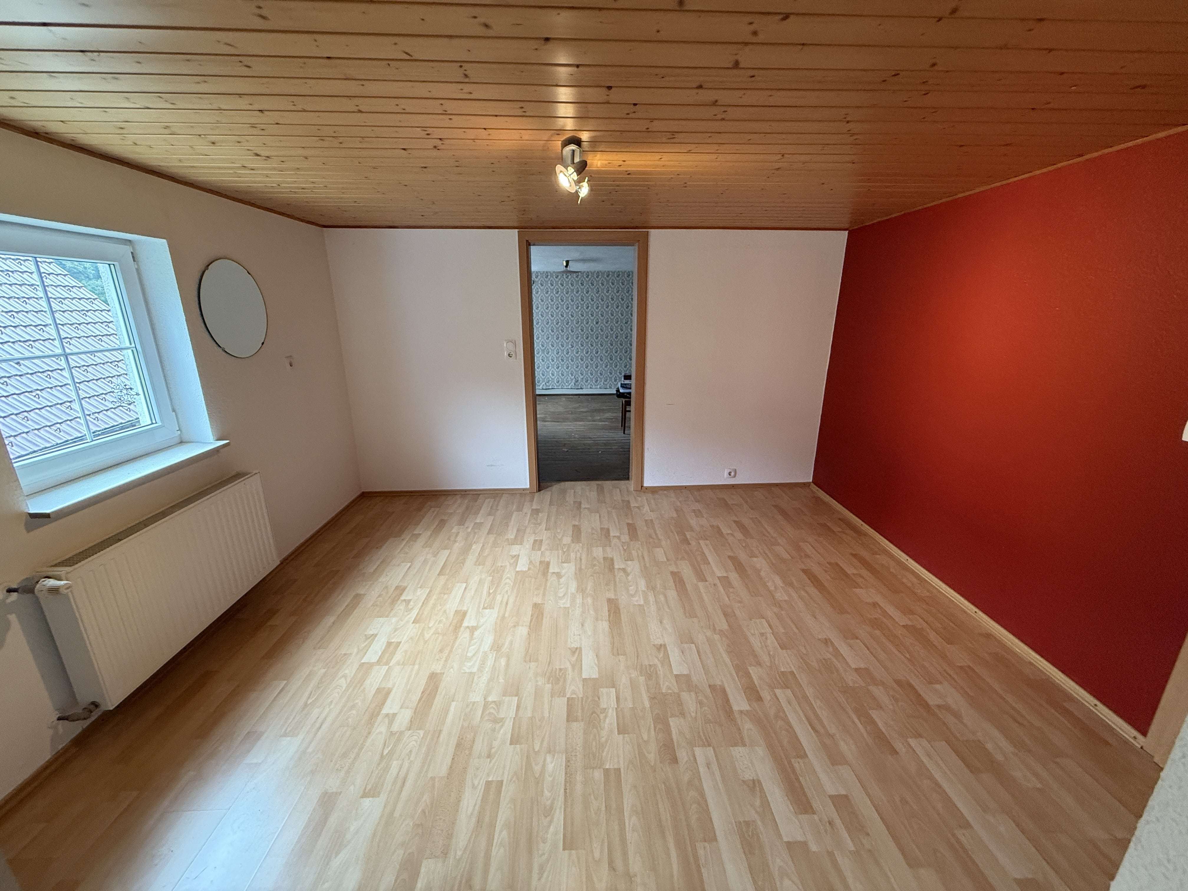 Immobilie in Forbach - Freistehendes Einfamilienhaus mit Platz für die Familie und Hobbies - Bild 5