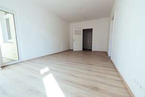 Viel Platz für Familien! 4-Zimmer-Wohnung mit zwei Balkonen in Stadtfeld Ost! – Wilhelm-Kobelt-Str.  9, 39108 Stadtfeld Ost, Magdeburg – Vorschaubild 4