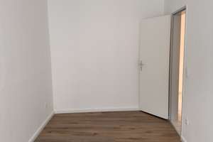 Schöne 2-Zimmerwohnung mit Balkon und Hafenblick – Norderstraße 151/153, 24939 Nordertor, Flensburg – Vorschaubild 3