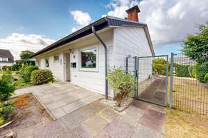 Bremen- Lehesterdeich: Einfamilienhaus mit Carport in beliebter Wohnlage – Die vollständige Adresse der Immobilie erhältst du vom Anbieter., 28357 Lehesterdeich, Bremen – Vorschaubild 3