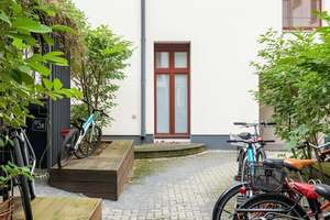 Rarität im Kiez: moderne Dachgeschoss-Maisonette mit Südbalkon – Die vollständige Adresse der Immobilie erhältst du vom Anbieter., 10249 Friedrichshain, Berlin – Vorschaubild 10