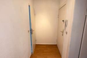 Helles 1,5-Zimmer Appartement mit Balkon in Rodenkirchen – Die vollständige Adresse der Immobilie erhältst du vom Anbieter., 50996 Rodenkirchen (Ortsteil), Köln – Vorschaubild 4